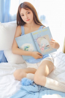 韩国少妇厨房激情做爰的电影